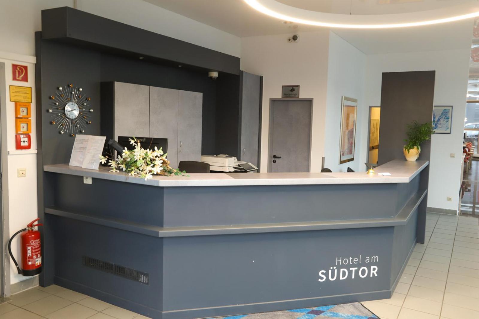 Hotel Am Suedtor Бакнанґ Екстер'єр фото