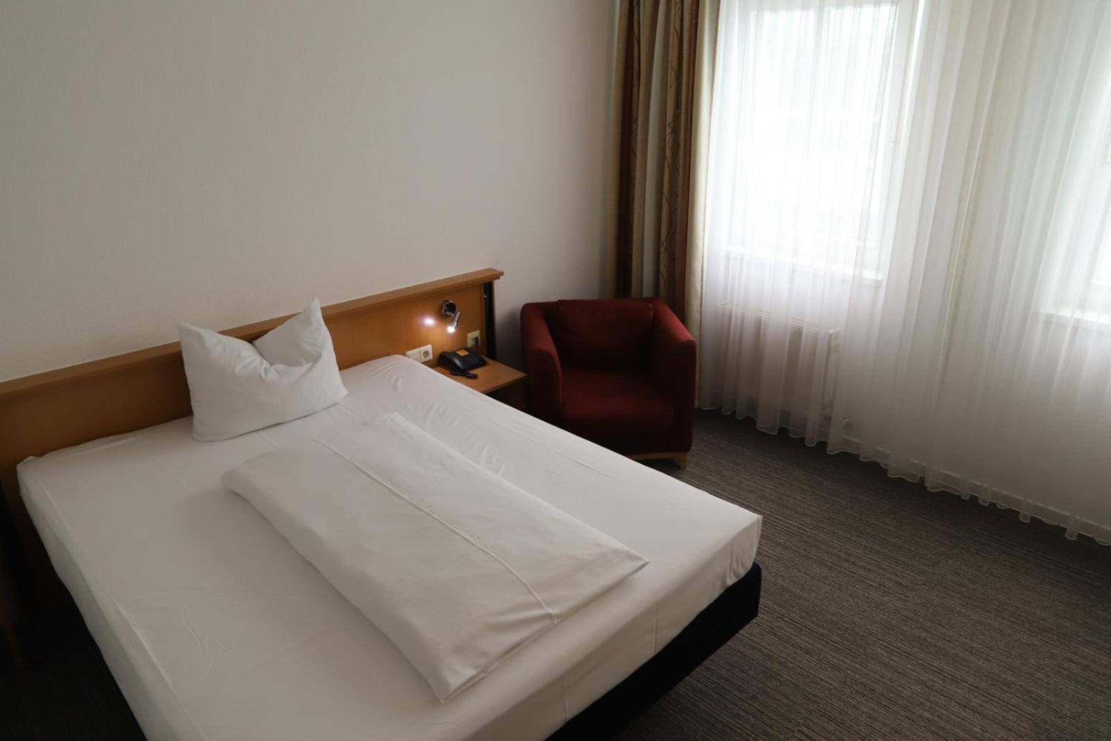 Hotel Am Suedtor Бакнанґ Екстер'єр фото